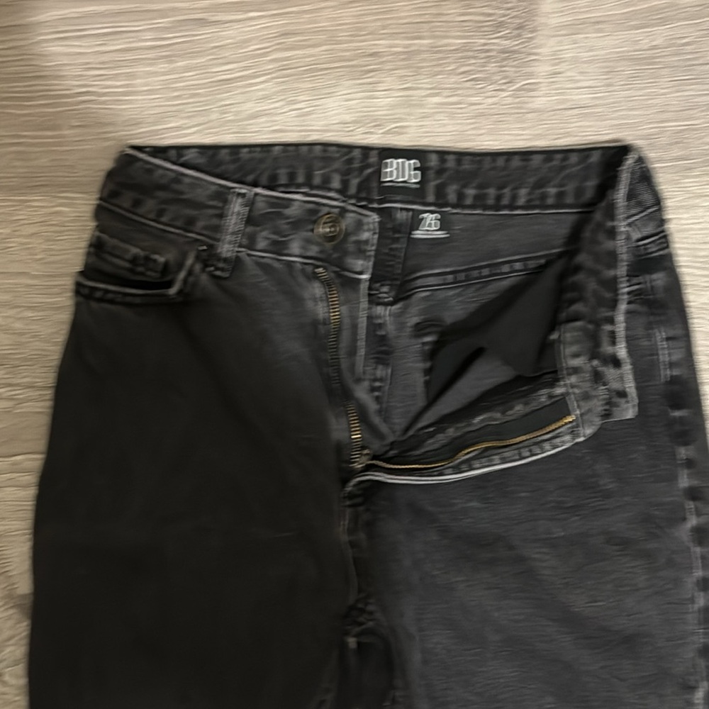 High Rise Jeans - Picture 2 of 3